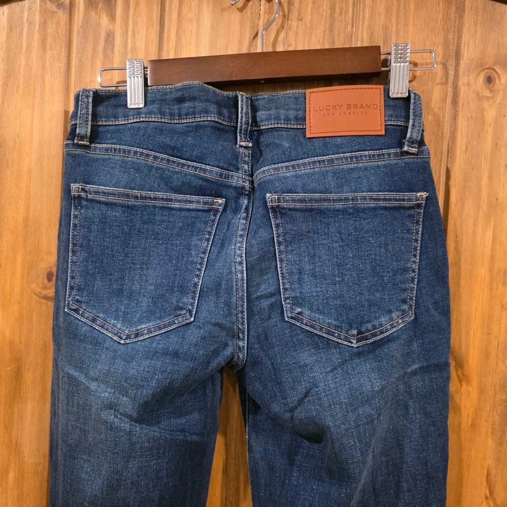 Lucky Brand Skinny Jeans Womens 4/27 Blue Excellent Stretch Medium Wash Denim - Picture 9 of 10